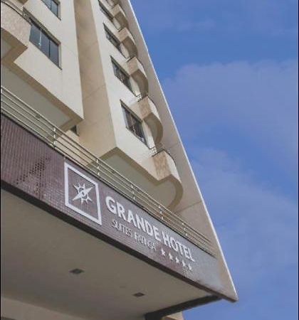 Grande Hotel Ipatinga Buitenkant foto